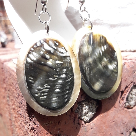 Round Drop Earrings Shell Mother of Pearl Jewelry - Picture 14 of 14